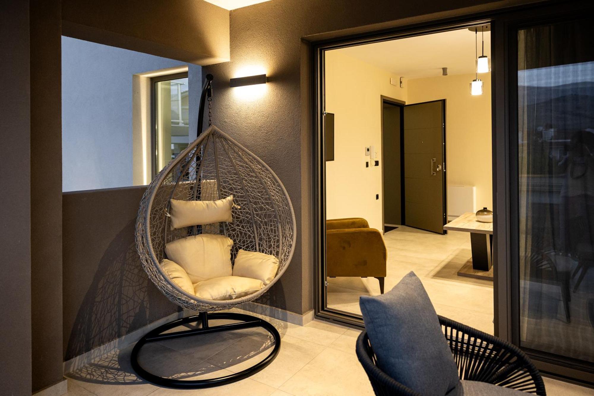 Meraviglia Residence - Amethyst Apartment Аргостолион Экстерьер фото